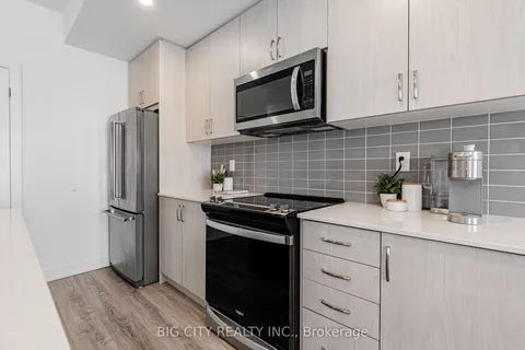 27 Canton Lane, ON L4A 4W8