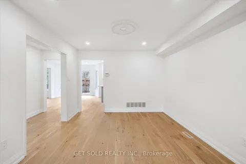 27 Edenbridge Drive, ON L4J 7V1