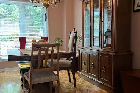 102 Swinton Crescent, ON L4J 3V5