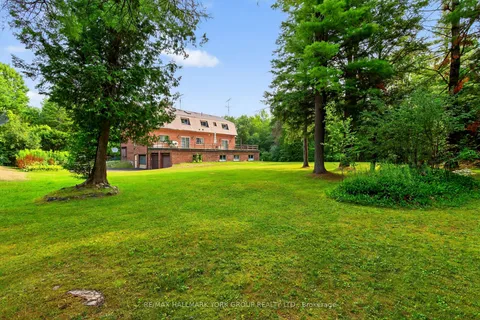 245 Davis Drive, ON L4A 7X4