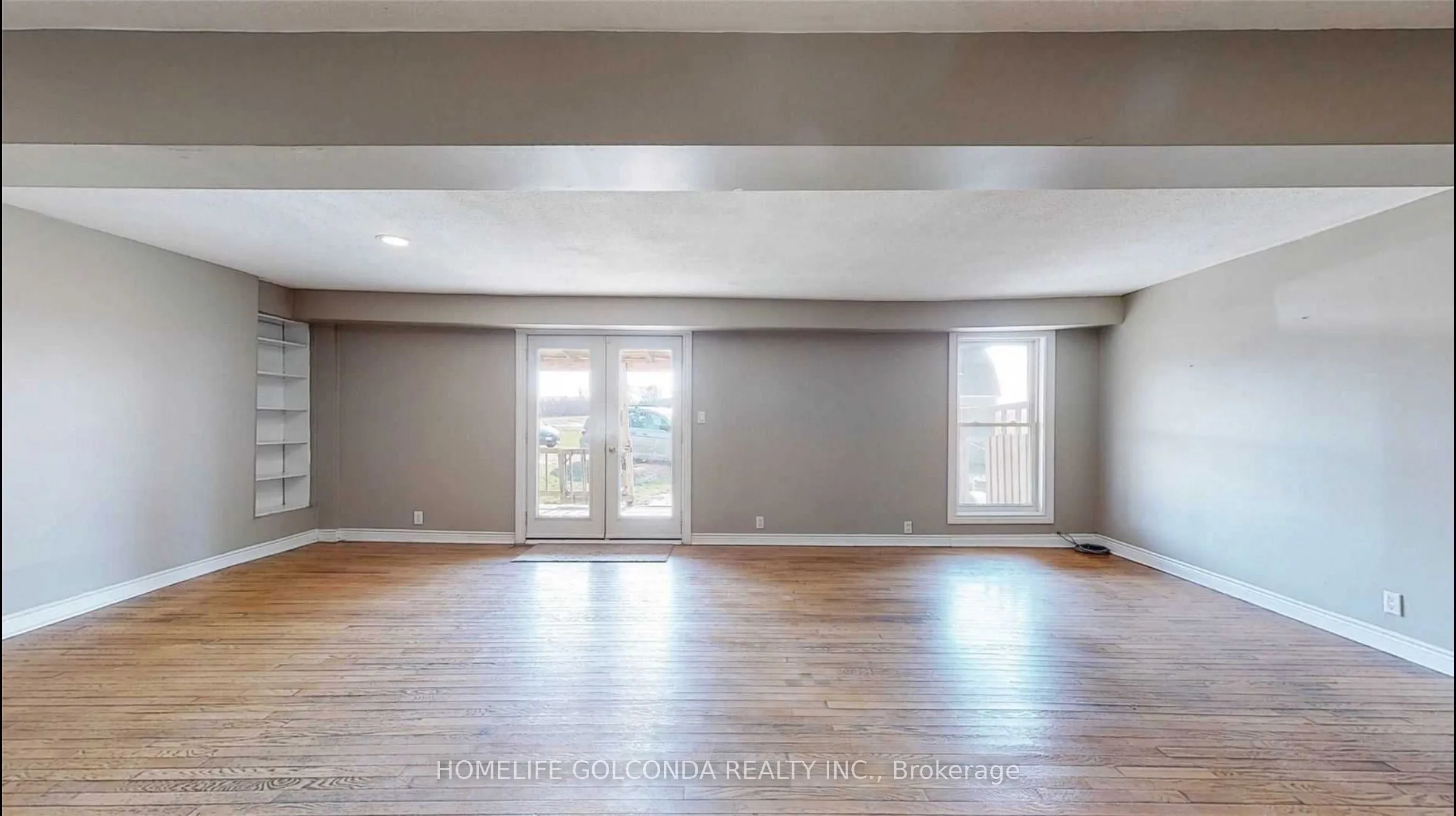 19880 Dufferin Street, ON L3Y 4V9