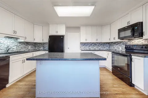 19880 Dufferin Street, ON L3Y 4V9