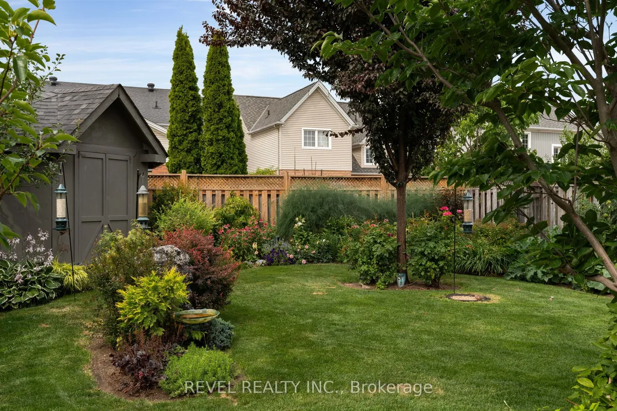 1058 Muriel Street, ON L9S 4W7