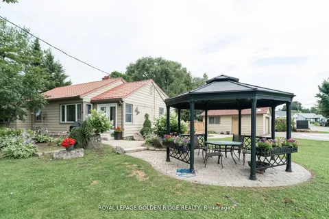 19 Lake Drive, ON L4P 1A2