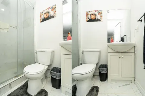 19 Lake Drive, ON L4P 1A2