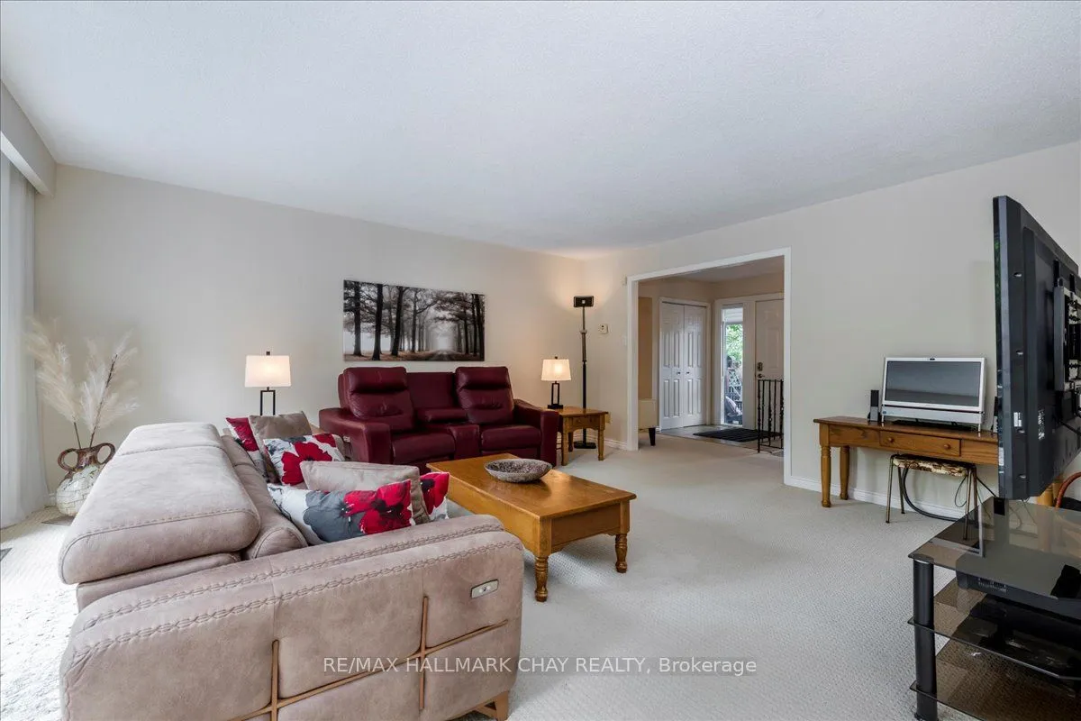 25222 Park Road, ON L0E 1R0