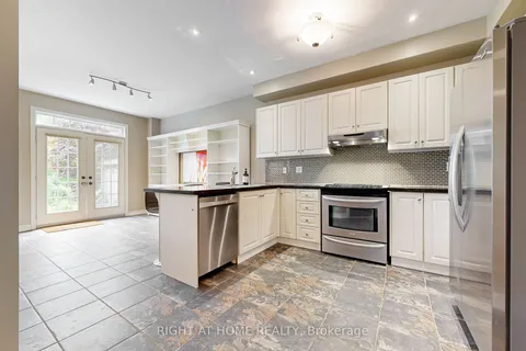 280 Paradelle Drive, ON L4E 0E1