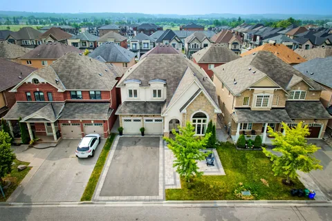 51 Steel Drive, ON L4G 0C5