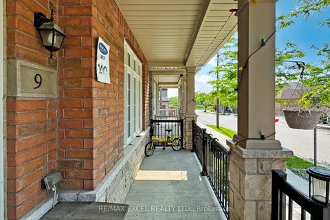 9 Sunnyside Hill Road, ON L6B 0X4