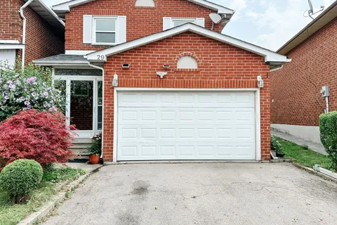 29 Cog Hill Drive, ON L4K 1M6