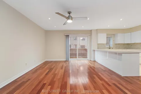 25 Maple Ridge Crescent, ON L6E 1V3