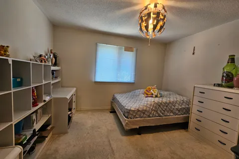 529 Village Parkway, ON L3R 9N2