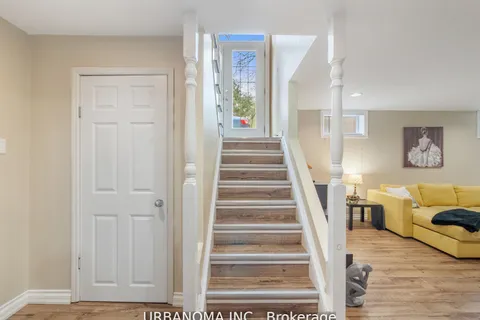 25 Algonquin Crescent, ON L4G 3E6