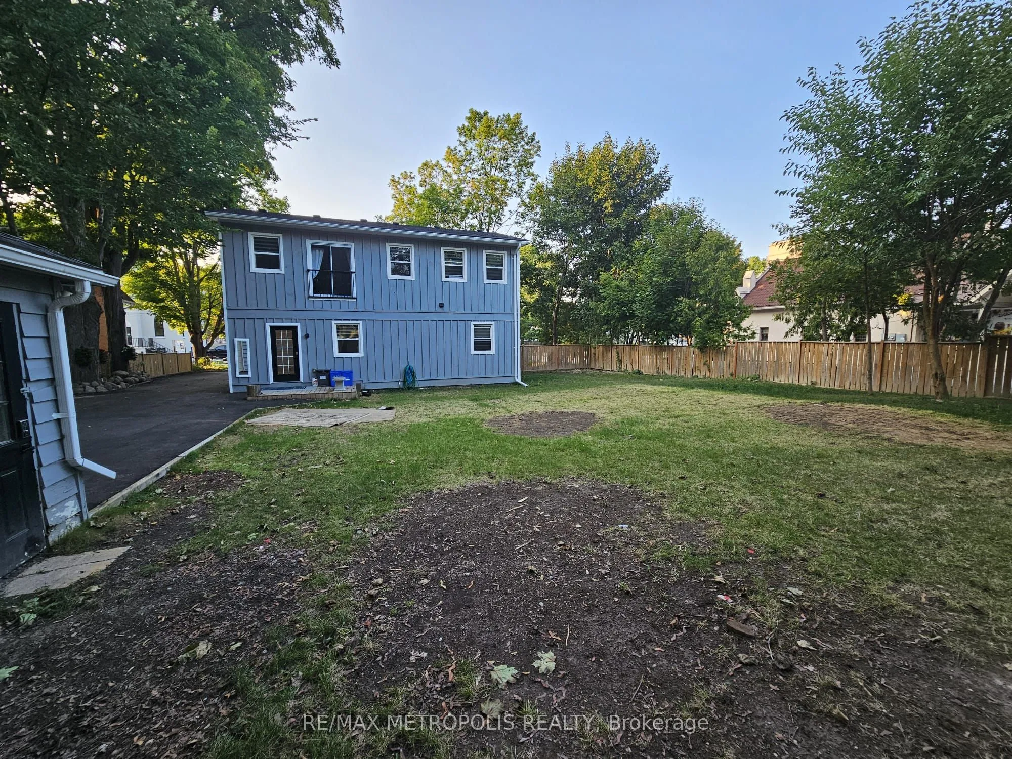 179 Church Street, ON L4P 1J4