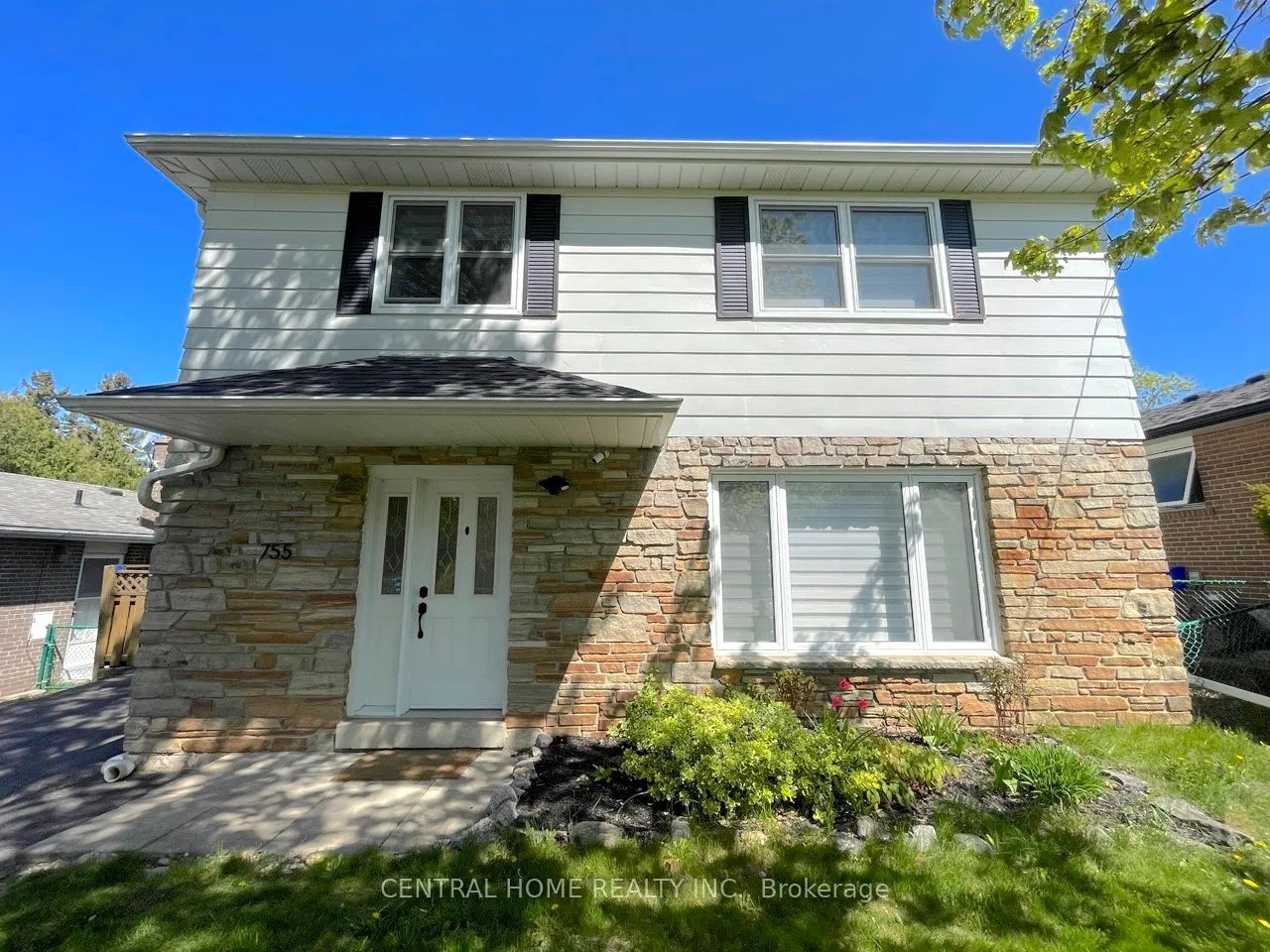 755 Botany Hill Crescent, ON L3Y 3A7