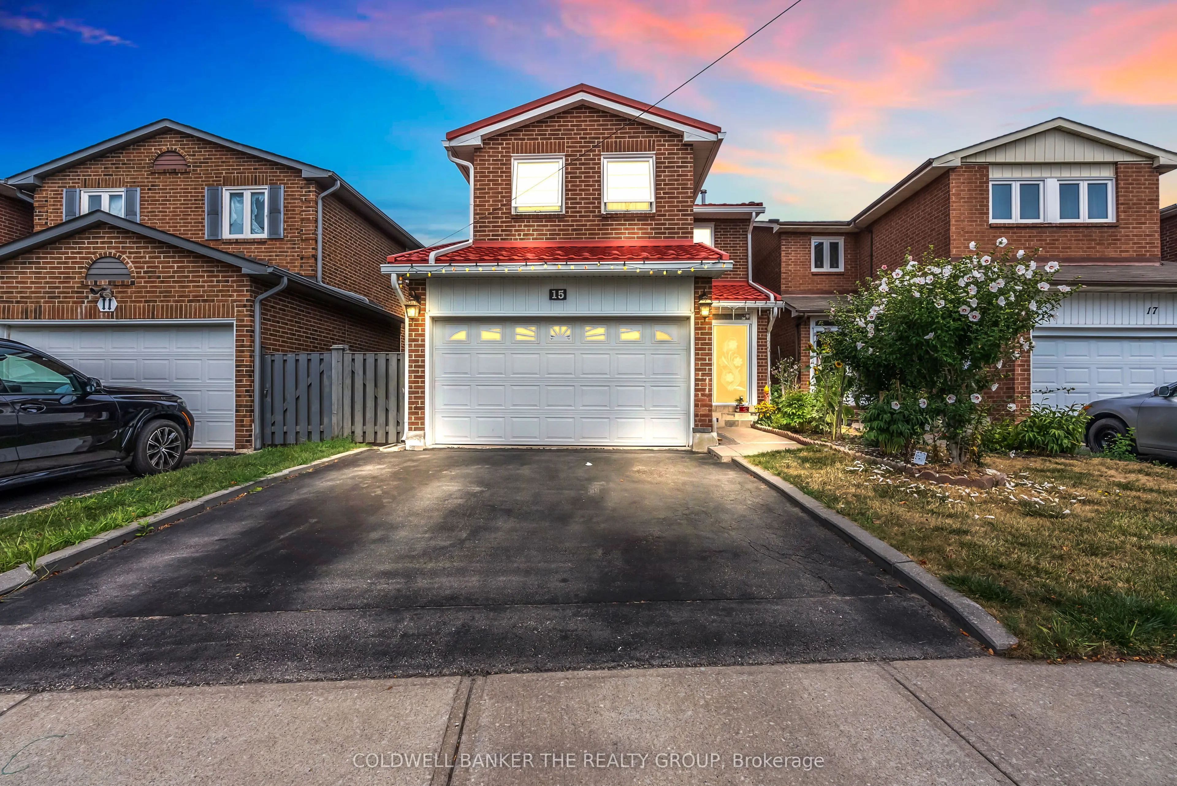 15 Cog Hill Drive, ON L4K 1M6