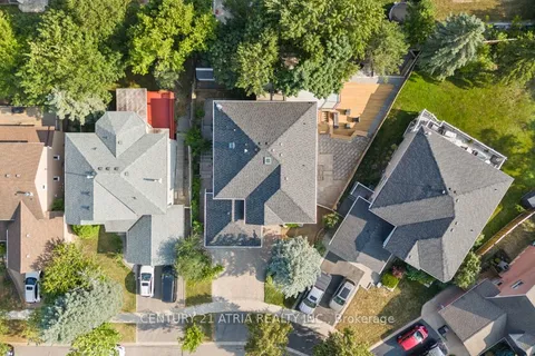 33 Autumn Way, ON L4G 4P2