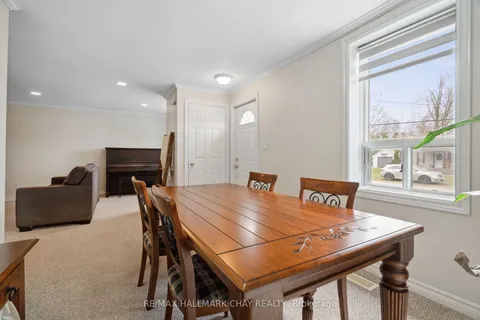 2088 Victoria Street, ON L9S 1K4