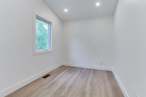 353 Pasadena Drive, ON L4P 2Z2