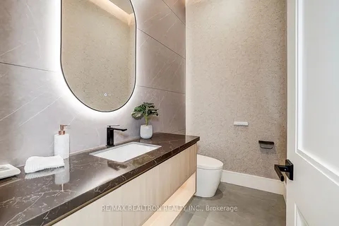 202 Carlton Road, ON L3R 3L8