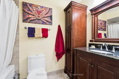 56 Sunbird Boulevard, ON L4P 3S1