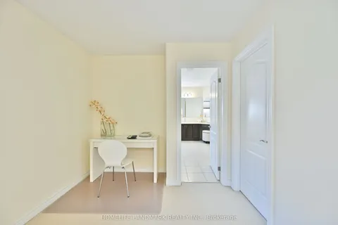 32 Brightside Avenue, ON L4E 0P6