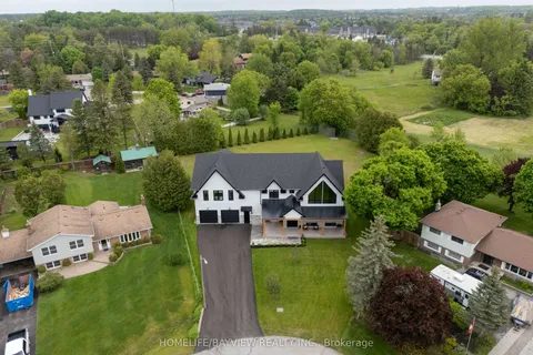 17 Jasmine Crescent, ON L4A 3H4