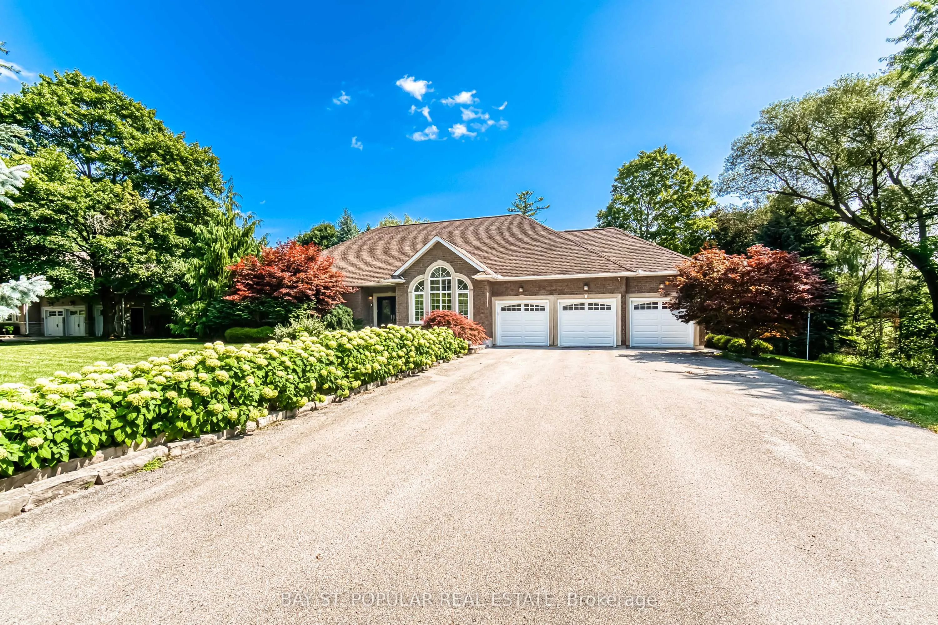 1 Hilldale Road, ON L4G 6C9