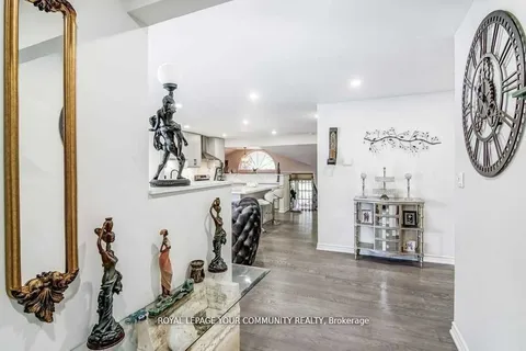 768 Grace Street, ON L3Y 2L3