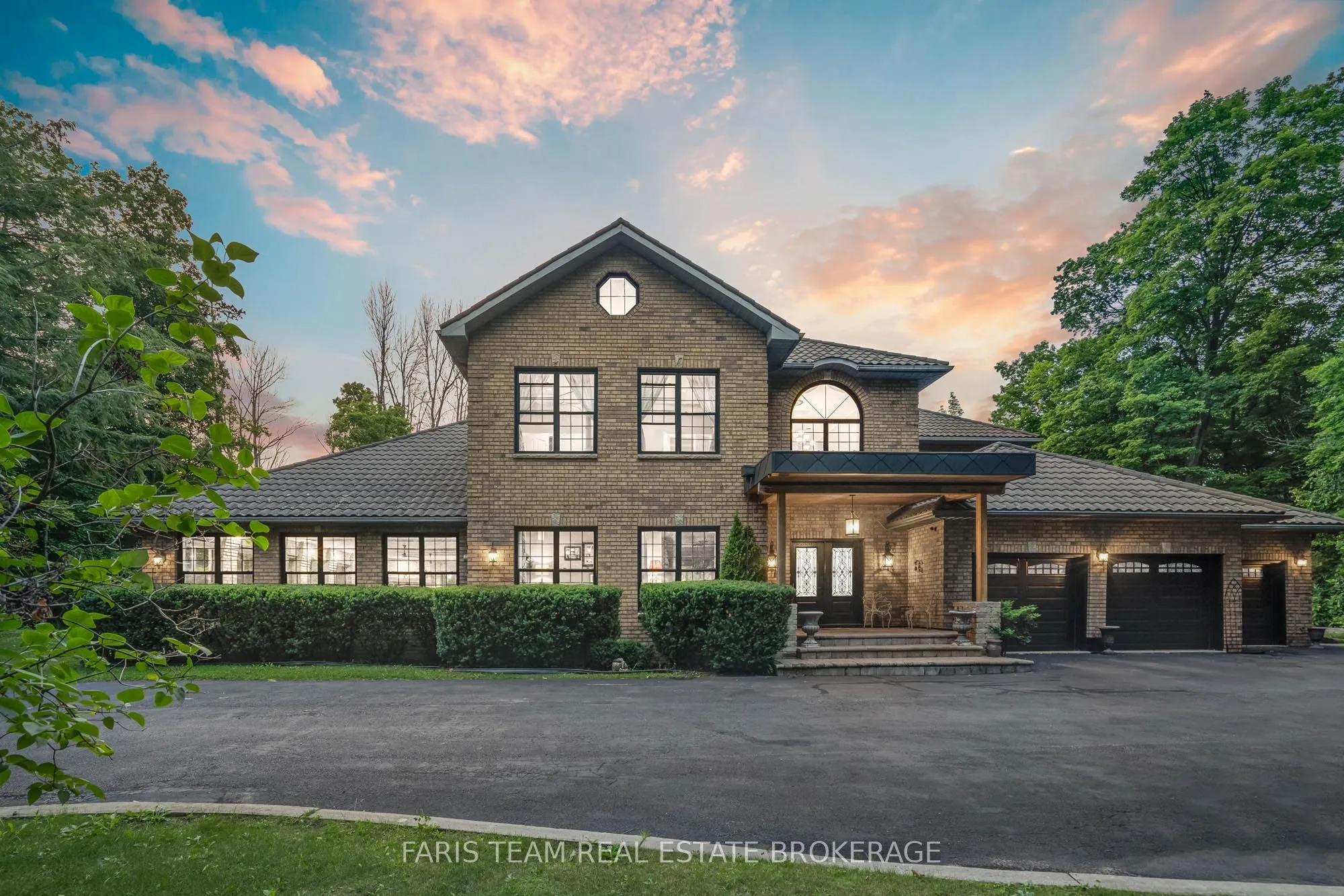 1826 Quantz Crescent, ON L9S 1X2