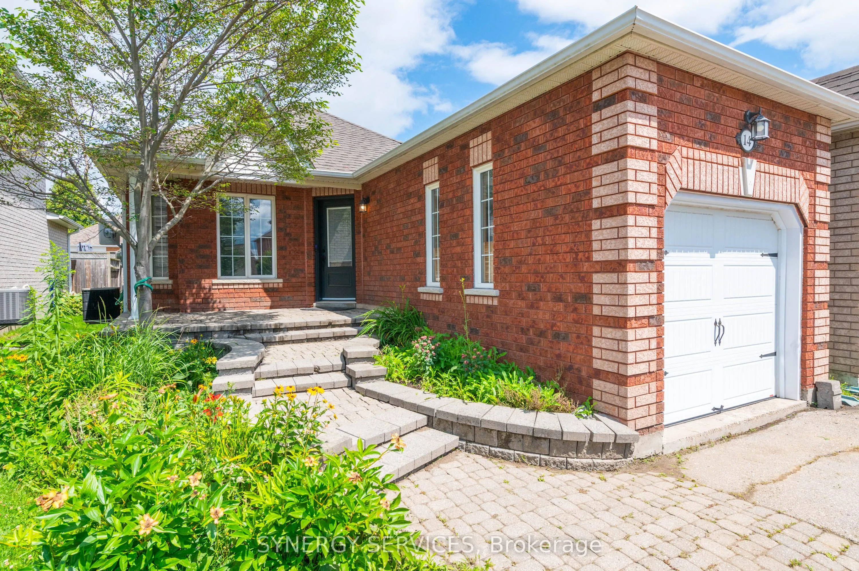 14 Preston Avenue, ON L9R 1Y6