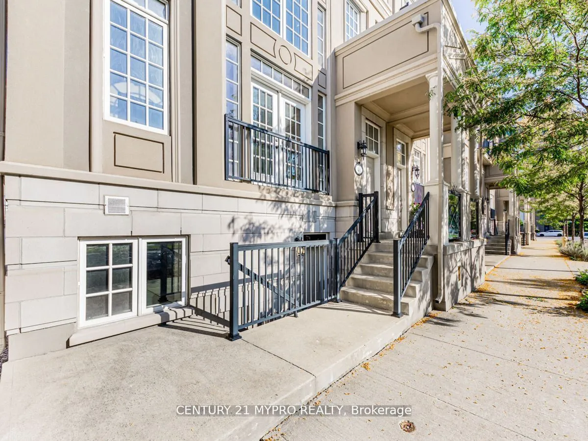 Att/Row/Townhouse interior view at 40 Bonnycastle Road Markham