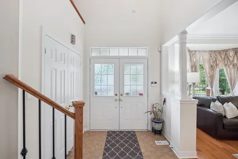 236 St Urbain Drive, ON L4H 3K7