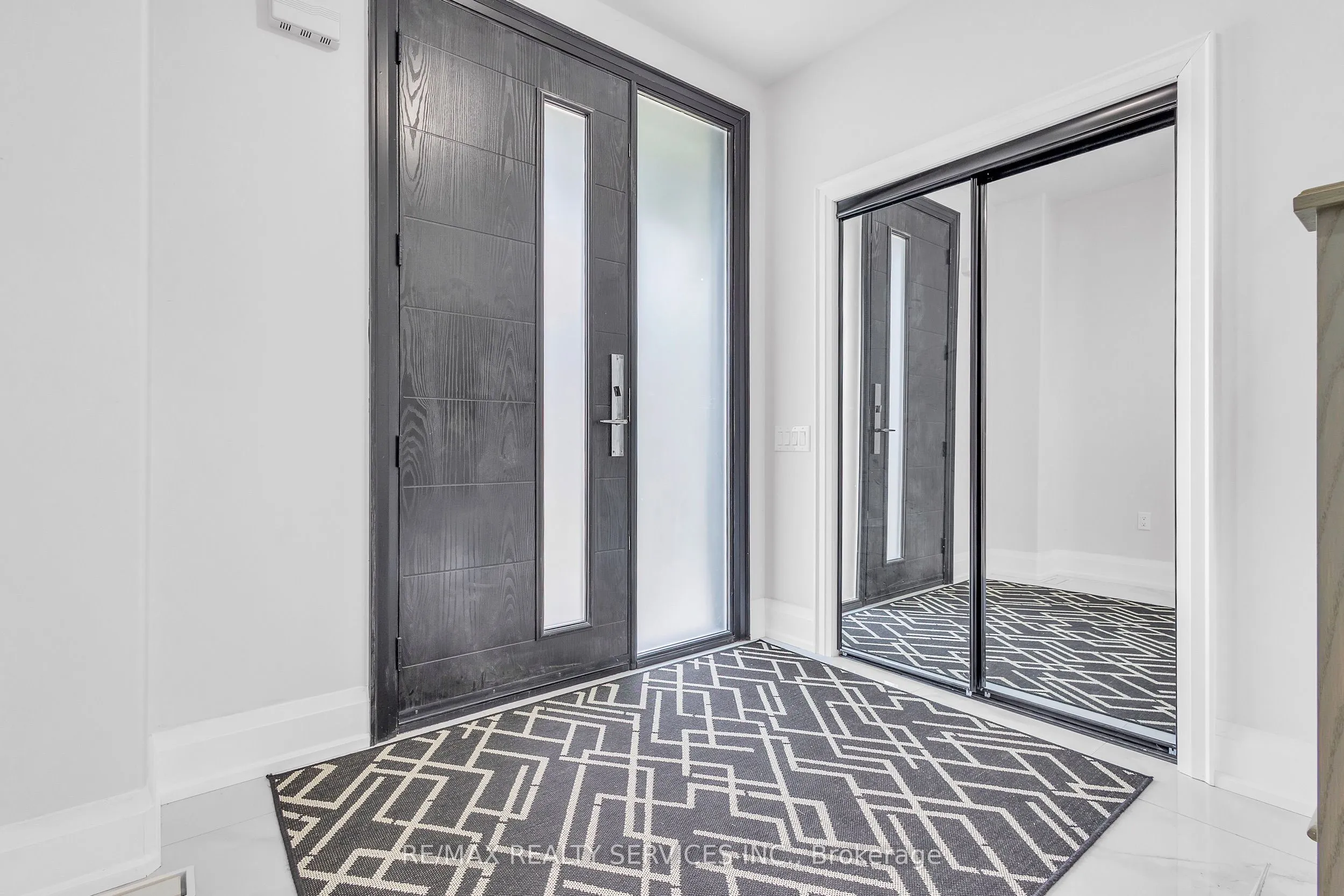 44 Albert Street, ON L9R 1H2