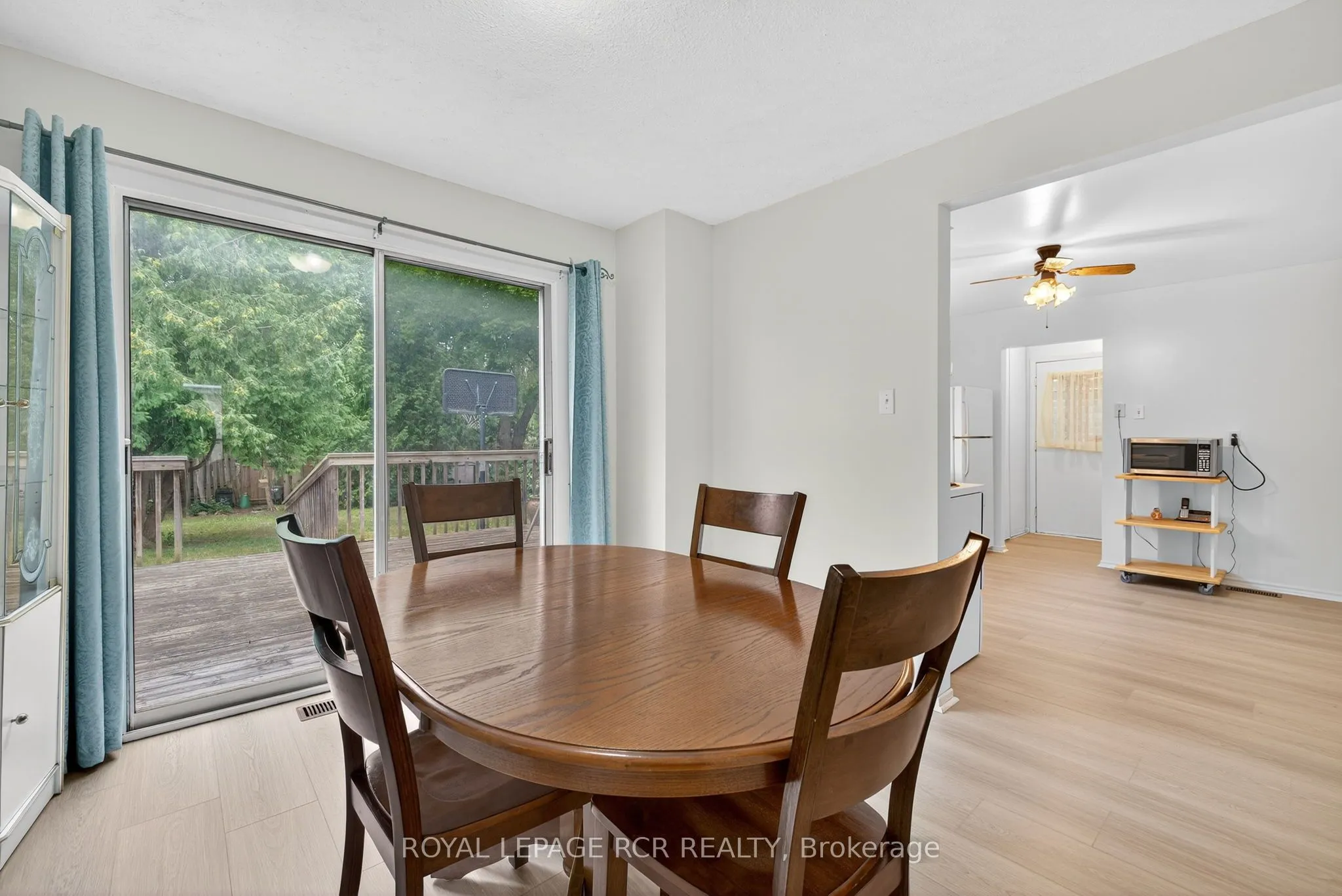 856 Magnolia Avenue, ON L3Y 3C7