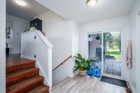 1635 Innisfil Beach Road, ON L9S 4B3