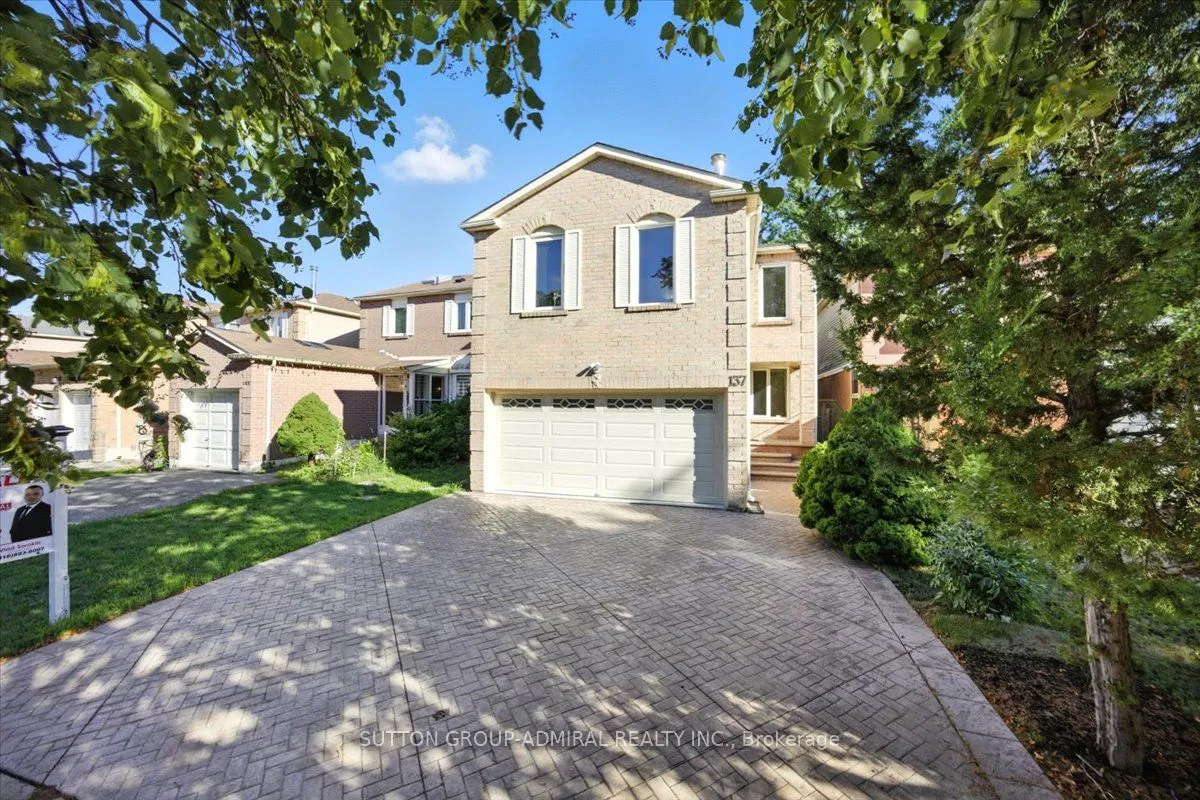 137 Chelwood Drive, ON L4J 7C6