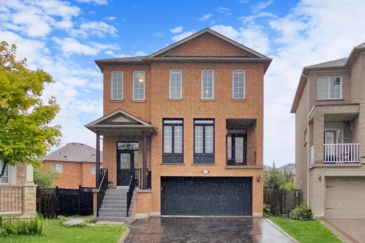 128 Daiseyfield Crescent, ON L4H 2T7