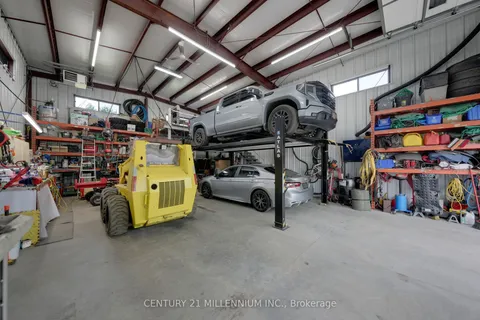 5995 17th Side Road, ON L0G 1T0