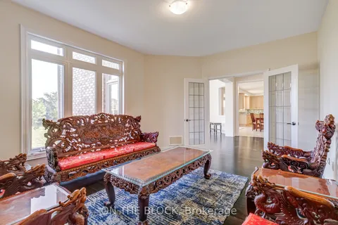 24 Whitewood Drive, ON L4A 1R9