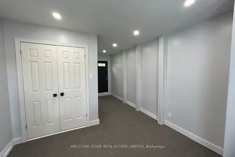 145 King Street, ON L9R 1N7