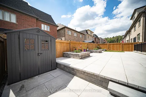 189 Hillsview Drive, ON L4C 4L8