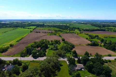 21868 Woodbine Avenue, ON L0G 1R0