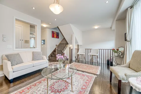 48 Helliwell Crescent, ON L4E 1C4