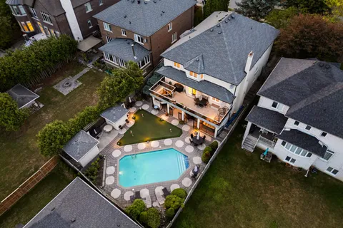 67 Stockdale Crescent, ON L4C 3T1