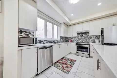 12 Ryler Way, ON L3S 0E7