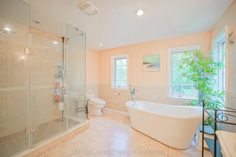 54 Ridgewood Drive, ON L4E 3M1