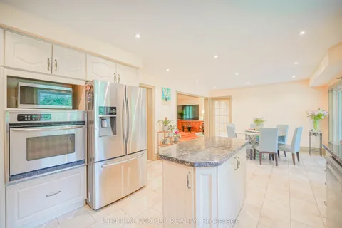 54 Ridgewood Drive, ON L4E 3M1