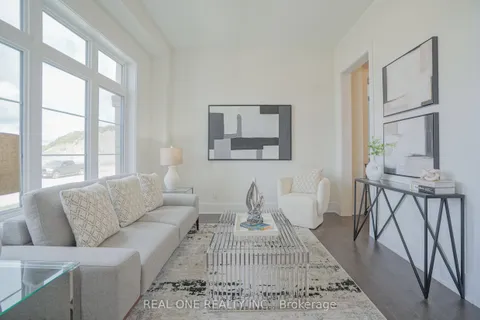 5 Godfrey Willis Drive, ON L6C 3N1