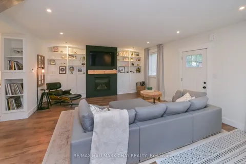 70 Church Street, ON L9R 1S7